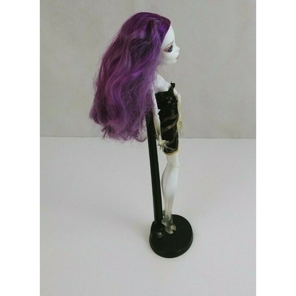 Monster High Spectra Vandergeist 11" Doll With Outfit & Brush. Without Stand - Picture 2 of 5